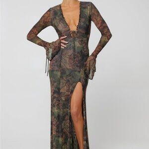 RESA | Dresses | Lennon Maxi In Autumn | Poshmark